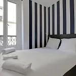Modern\'s Hotel